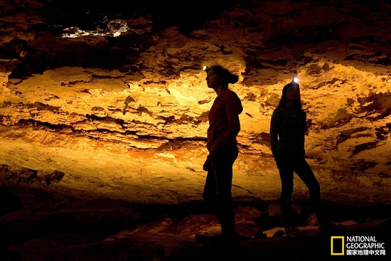 風(fēng)洞國家公園，南達(dá)科他州攝影：Phil Schermeister，國家地理創(chuàng)意版