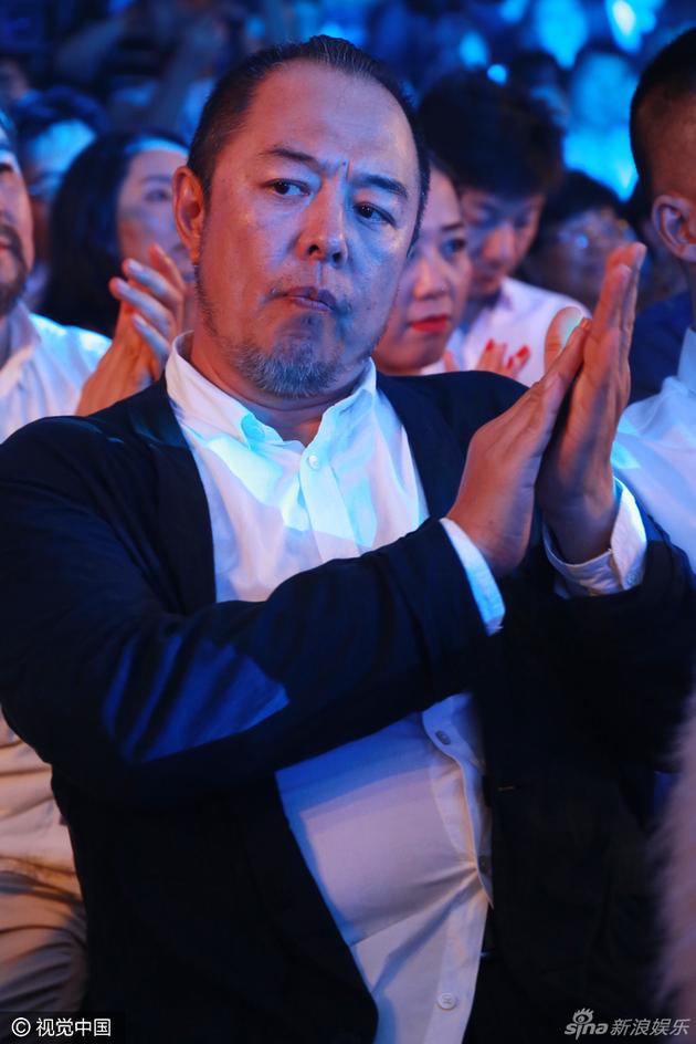 張鐵林判賠私生女撫養(yǎng)費(fèi) 張鐵林判賠私生女撫養(yǎng)費(fèi)