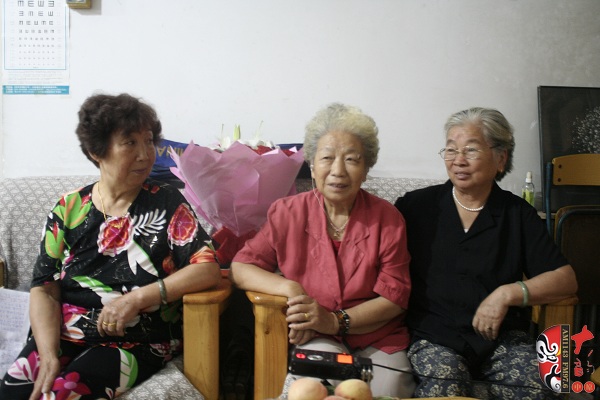 越調(diào)名老藝人雷桂花、劉巧蓮、劉玉蘭回首往事