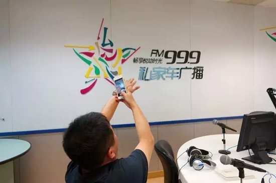 一言不合就撫摸鄭州，那怎么能少了我們私家車999？