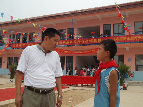 封丘一農(nóng)民捐資230萬建村小學