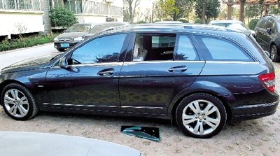 鄭州撬砸汽車盜竊團伙落網(wǎng) 倆人3天砸170多輛車 鄭州撬砸汽車盜竊團伙落網(wǎng) 倆人3天砸170多輛車