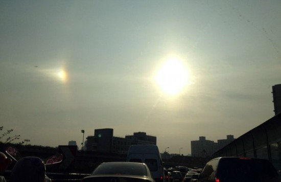 上?，F(xiàn)“3個太陽”