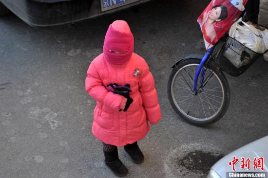 　12月23日，京城迎來今年入冬以來最冷的時刻。受今年以來最強(qiáng)冷空氣影響，京城迎來入冬以來幅度最大的