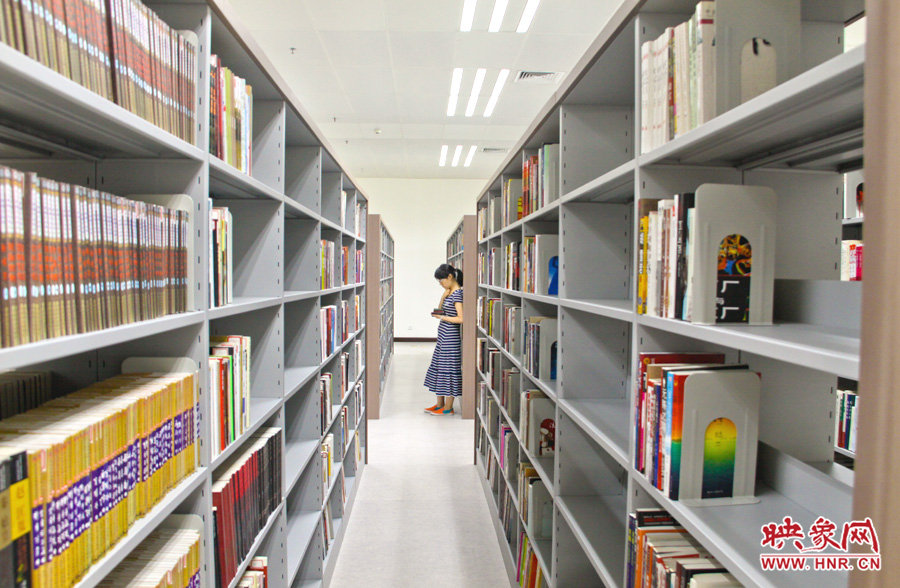 或站或坐，這里是獲取知識的好地方