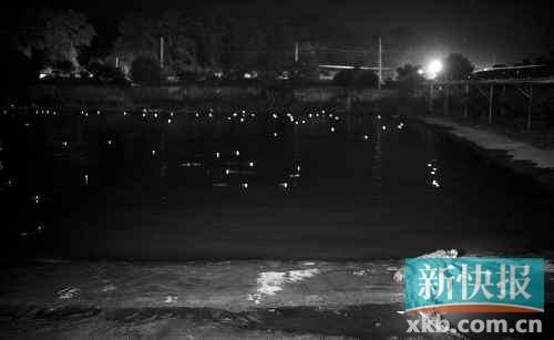 昨日，西湖村鱷魚養(yǎng)殖場(chǎng)已修復(fù)圍欄。