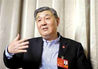 今年全國兩會(huì)期間，全國人大代表、浙江高院院長齊奇接受記者采訪。新京報(bào)記者 陳杰 攝