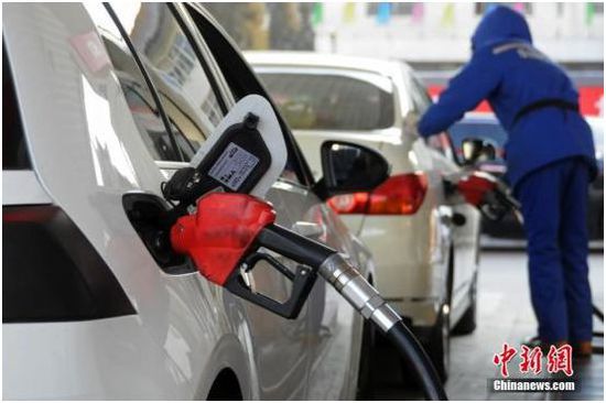 成品油調(diào)價(jià)窗口24日打開 汽油將重回“六元時(shí)代”