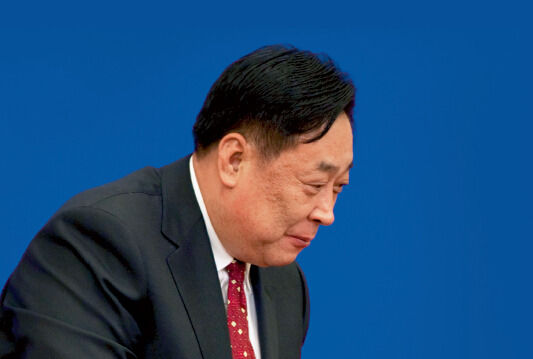 張力軍從環(huán)保部副部長(zhǎng)任上退休兩年多后，被中紀(jì)委宣布接受組織調(diào)查。資料圖