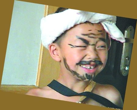 老鄉(xiāng)見老鄉(xiāng)，甭提多開心