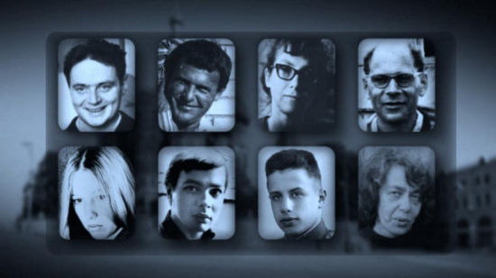 集會(huì)者打出與45年前抗議集會(huì)相同的標(biāo)語(yǔ)“為了你們和我們的自由”。