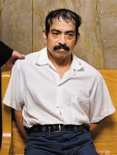 疑犯華雷斯已被控重罪謀殺。