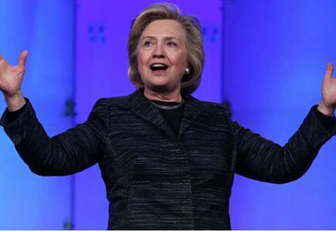 希拉里重啟白宮之路 專家:年歲和健康可能是短板 希拉里重啟白宮之路 專家:年歲和健康可能是短板