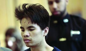 一位名叫陳明東（音）的中國(guó)移民在美國(guó)紐約謀殺5名親戚，罪名成立，被判處至少125年監(jiān)禁。