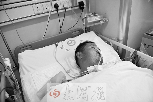 姚戰(zhàn)標(biāo)因甲烷中毒，大腦受到損害，重度昏迷。