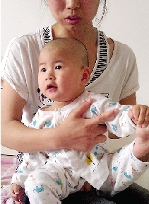 經(jīng)過幾個(gè)月治療，涵涵的病情好轉(zhuǎn)多了。