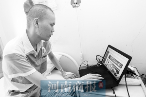 一下子來了這么多生意，程祥驚喜之余，有點(diǎn)不知所措　記者 王春勝/攝