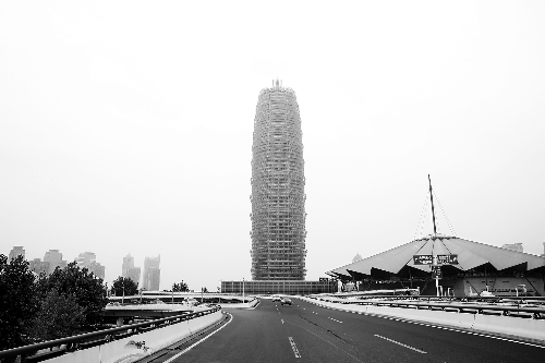 在鄭東新區(qū)CBD，“虛擬辦公室”業(yè)務(wù)已悄然出現(xiàn)　河南商報(bào)首席記者 楊東華/攝