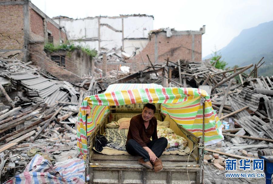 直擊震區(qū)：生活，依然在繼續(xù)