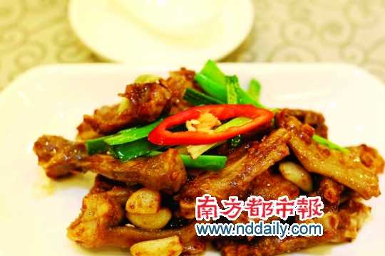 低，是實(shí)惠也是風(fēng)格俗 是喜劇也是味道