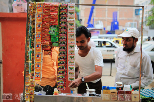緬甸，繽紛的街邊平民小吃