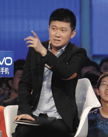 曾子航暗諷《非誠勿擾》太假。