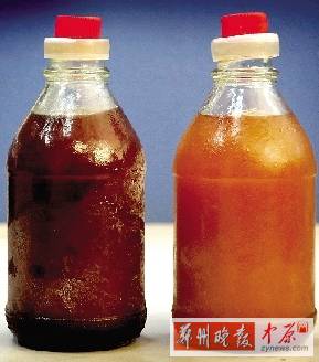 兩種油的顏色差別很大。（左為真）