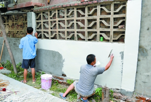 　老舊小區(qū)改造完畢后，“年輕”了、“身價”也漲了。