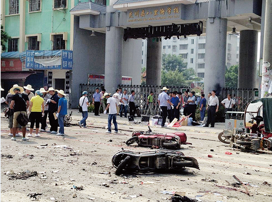 桂林校門口爆炸案續(xù)：肇事者當場死亡 學校停課