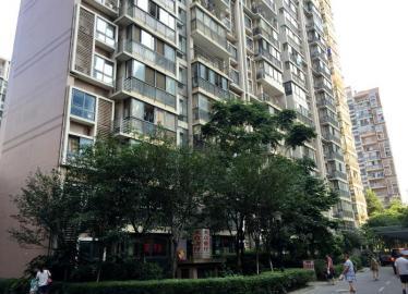 網(wǎng)訂高分公寓酒店 入住后發(fā)現(xiàn)無證經(jīng)營(yíng)