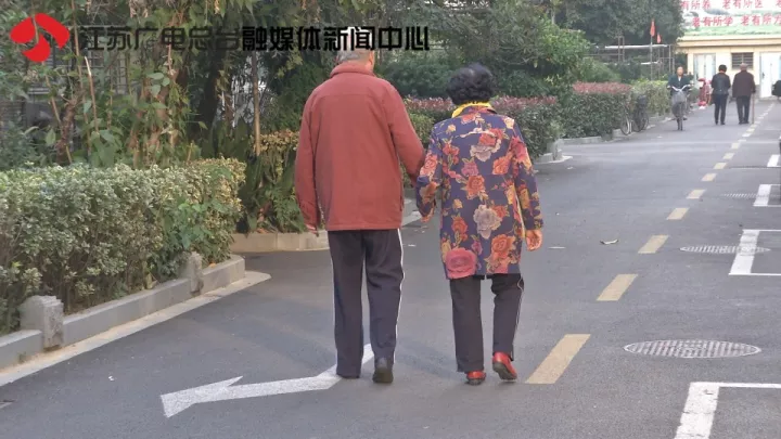 老太秀恩愛！網友被一封跨越60年的情書甜哭了