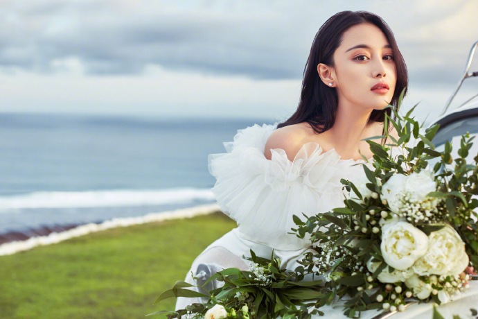 張馨予的婚紗成了淘寶爆款，知道價格后讓人大跌眼鏡！