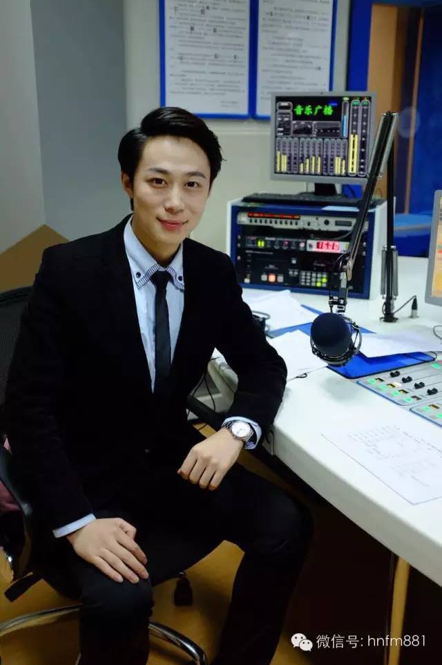 以及我們881的小鮮肉 — 思嘉??！