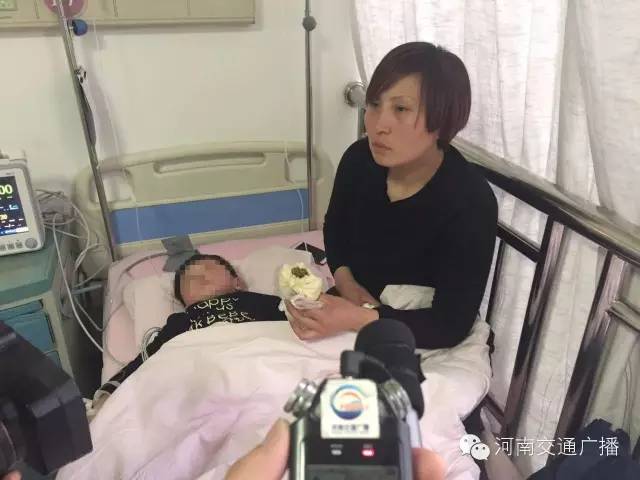 小浩天的母親通過河南交通廣播向所有幫助他們的人表達(dá)了感謝！
