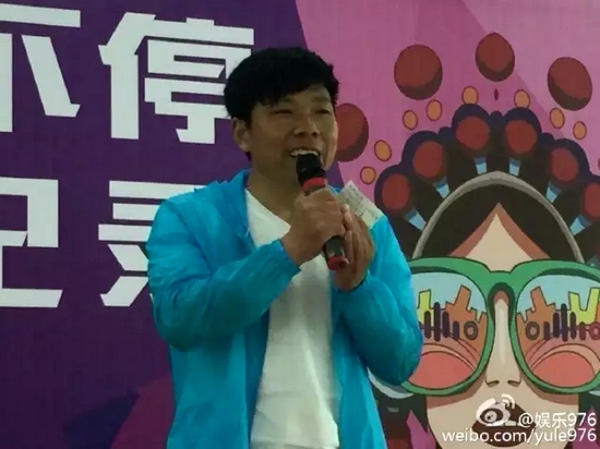 見證挑戰(zhàn)的戲迷代表陳紅森講述自己和戲曲的故事、見證歷史時(shí)刻的心情。