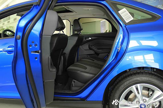 　?？怂箖蓭?jīng)典1.8MT 時(shí)尚型