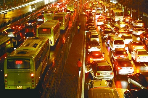 自主品牌汽車(chē)集體逃離京城 自主品牌汽車(chē)集體逃離京城