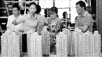 十一假期，人們問價的多，買房者少