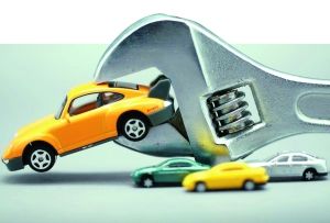 國慶節(jié)起，由國家質(zhì)檢總局發(fā)布的《家用汽車產(chǎn)品修理、更換、退貨責(zé)任規(guī)定》(簡稱汽車“三包”)將正式實施。不少業(yè)內(nèi)人士表示，汽車“三包”政策的落實，二手車市場或?qū)⒌靡浴跋磁啤薄? oldsrc=