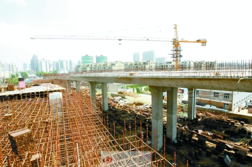 西三環(huán)通往隴海高架橋的連接點 西三環(huán)通往隴海高架橋的連接點