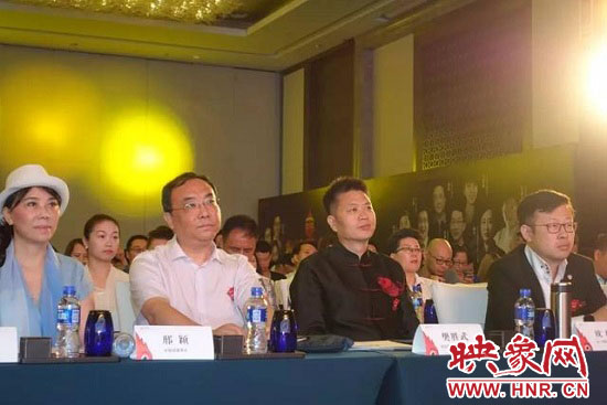 創(chuàng)始人就是最好的代言人:首屆中國餐飲品牌創(chuàng)始人大會(huì)