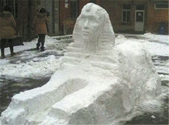 創(chuàng)意十足！日系列卡通雪人走紅