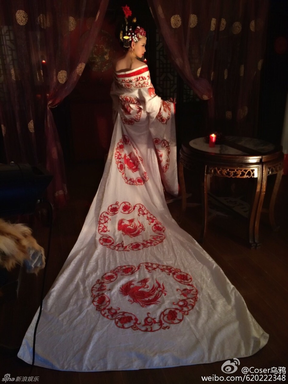 偽娘驚艷COS范冰冰武媚娘造型 偽娘驚艷COS范冰冰武媚娘造型