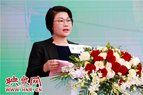 恒大集團(tuán)常務(wù)副總裁、恒大健康集團(tuán)董事長談朝暉致辭