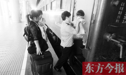 鄭州到溫州的2191/4次列車，是鄭州鐵路局最后一對綠皮車。