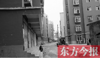 堯山景區(qū)隨處可見小產(chǎn)權房