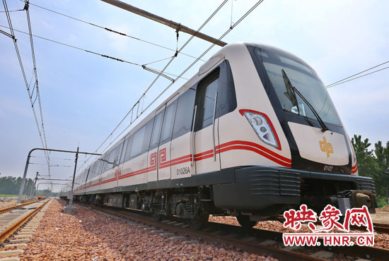 鄭州進(jìn)入“地鐵時(shí)代”，地鐵漸成交通骨干力量。