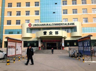 23名被拘留者的照片已張貼了一個多月。