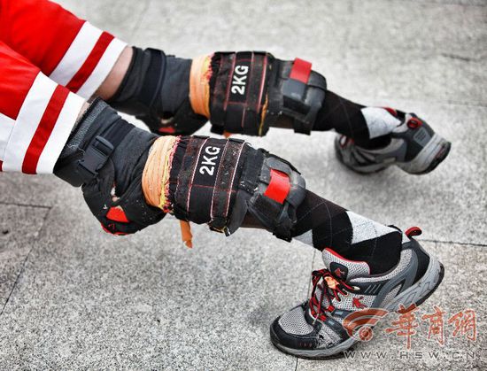 安康62歲健身哥23年光膀子健身 安康62歲健身哥23年光膀子健身