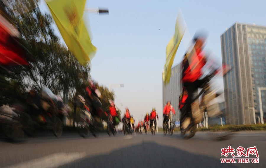 獻(xiàn)愛心、騎行天下，映象網(wǎng)騎行車友樂翻天